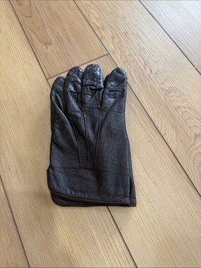Men's Black Leather Driving Gloves